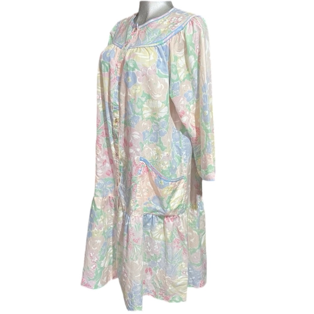 Vintage Models Coat Floral Pastel Button-Down House Dress MuMu Nightgown Lounge